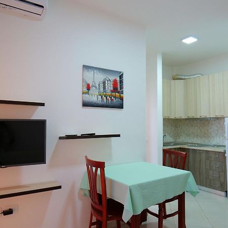 Vlorë Almare Apartments מראה חיצוני תמונה