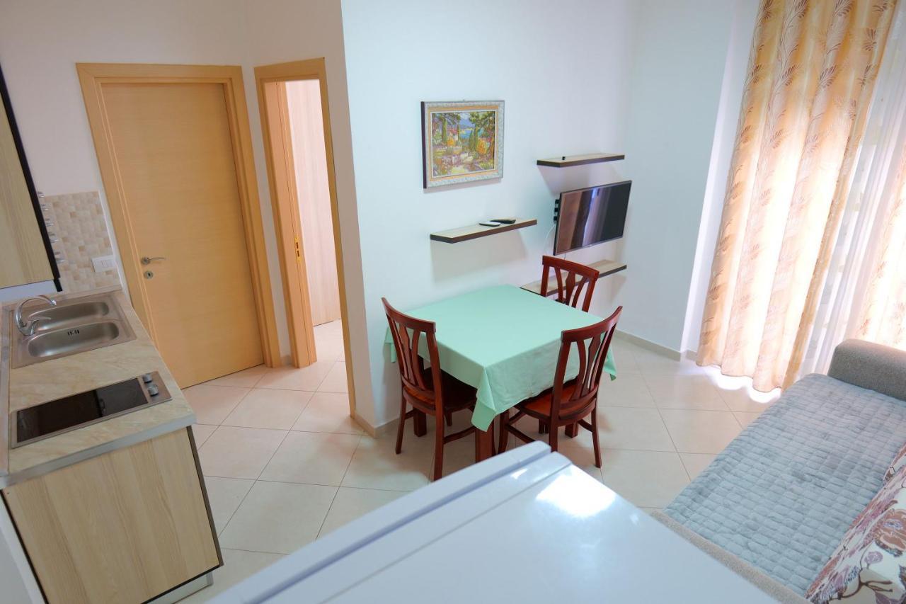 Vlorë Almare Apartments מראה חיצוני תמונה